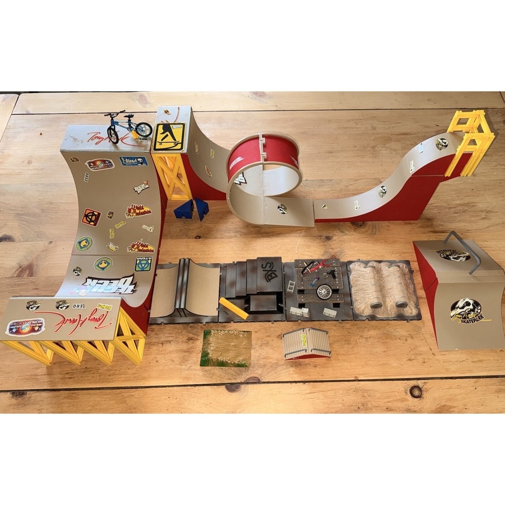 Tech Deck Tony Hawk Skatepark Ramp Set with Loop Half Pipe and BMX Bike Vintage